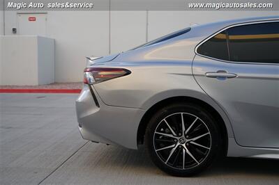 2021 Toyota Camry SE   - Photo 11 - Phoenix, AZ 85034