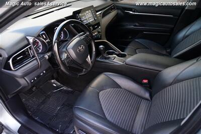 2021 Toyota Camry SE   - Photo 18 - Phoenix, AZ 85034