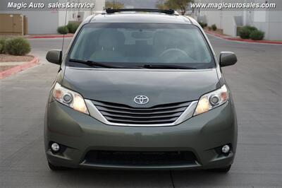 2013 Toyota Sienna XLE 7-Passenger   - Photo 2 - Phoenix, AZ 85034