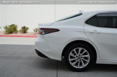 2022 Toyota Camry LE   - Photo 11 - Phoenix, AZ 85034
