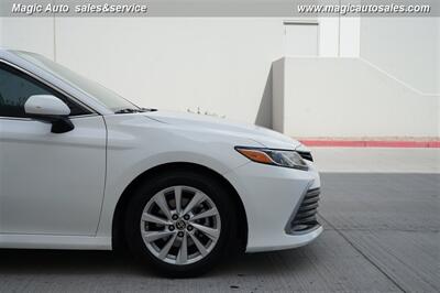 2022 Toyota Camry LE   - Photo 12 - Phoenix, AZ 85034