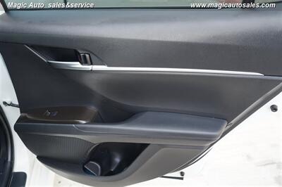 2022 Toyota Camry LE   - Photo 20 - Phoenix, AZ 85034
