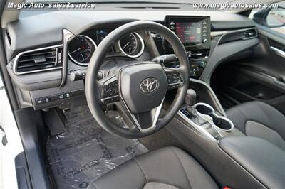 2022 Toyota Camry LE   - Photo 15 - Phoenix, AZ 85034