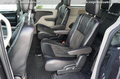 2019 Dodge Grand Caravan SXT   - Photo 18 - Phoenix, AZ 85034