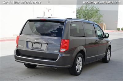 2019 Dodge Grand Caravan SXT   - Photo 4 - Phoenix, AZ 85034