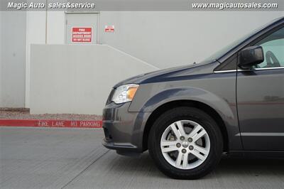 2019 Dodge Grand Caravan SXT   - Photo 6 - Phoenix, AZ 85034