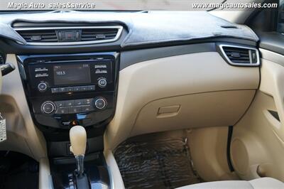 2014 Nissan Rogue SV   - Photo 21 - Phoenix, AZ 85034