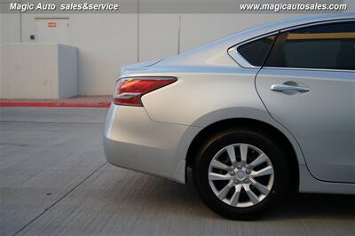 2015 Nissan Altima 2.5 S   - Photo 8 - Phoenix, AZ 85034