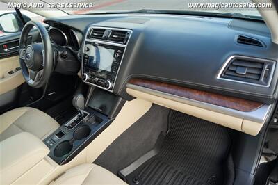 2018 Subaru Outback 2.5i Limited - Photo 17 - Phoenix, AZ 85034
