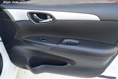 2019 Nissan Sentra S   - Photo 17 - Phoenix, AZ 85034