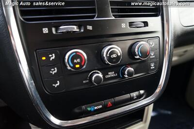 2018 Dodge Grand Caravan SE - Photo 23 - Phoenix, AZ 85034