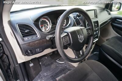 2018 Dodge Grand Caravan SE - Photo 15 - Phoenix, AZ 85034