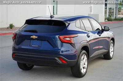 2024 Chevrolet Trax LS   - Photo 6 - Phoenix, AZ 85034