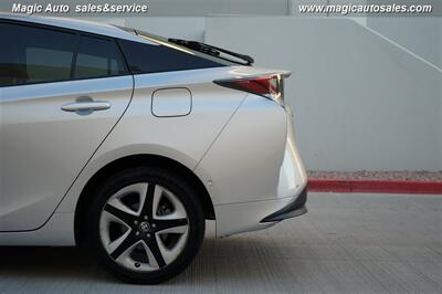 2018 Toyota Prius Four Touring   - Photo 12 - Phoenix, AZ 85034