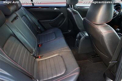2017 Volkswagen Jetta 2.0T GLI   - Photo 19 - Phoenix, AZ 85034