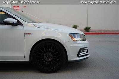 2017 Volkswagen Jetta 2.0T GLI   - Photo 9 - Phoenix, AZ 85034