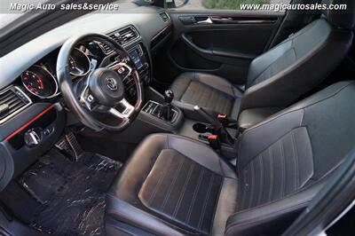 2017 Volkswagen Jetta 2.0T GLI   - Photo 14 - Phoenix, AZ 85034
