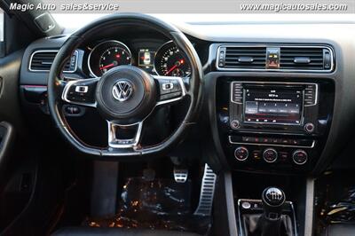 2017 Volkswagen Jetta 2.0T GLI   - Photo 24 - Phoenix, AZ 85034