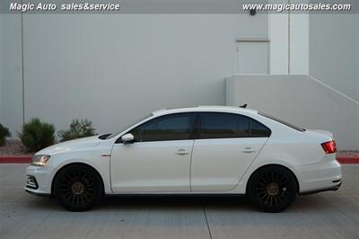2017 Volkswagen Jetta 2.0T GLI   - Photo 10 - Phoenix, AZ 85034