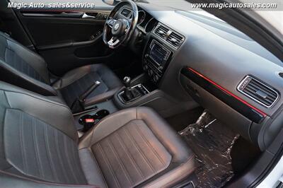 2017 Volkswagen Jetta 2.0T GLI   - Photo 16 - Phoenix, AZ 85034