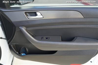 2015 Hyundai SONATA Limited 2.0T   - Photo 17 - Phoenix, AZ 85034