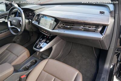 2024 Audi Q4 e-tron quattro Premium Plus - Photo 16 - Phoenix, AZ 85034