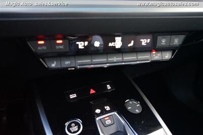2024 Audi Q4 e-tron quattro Premium Plus - Photo 31 - Phoenix, AZ 85034