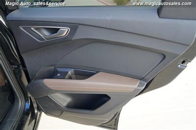 2024 Audi Q4 e-tron quattro Premium Plus - Photo 19 - Phoenix, AZ 85034