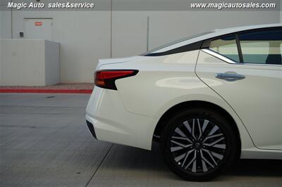 2025 Nissan Altima SV - Photo 11 - Phoenix, AZ 85034