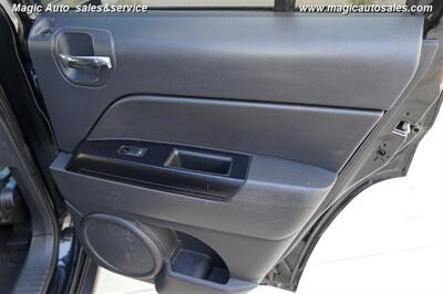 2017 Jeep Patriot Sport   - Photo 16 - Phoenix, AZ 85034