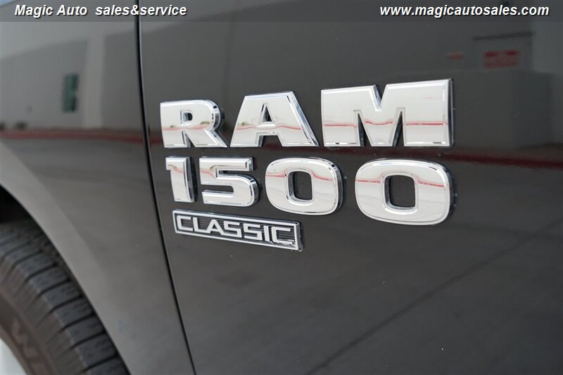 2023 Ram 1500 Classic SLT photo 31