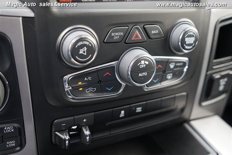 2023 Ram 1500 Classic SLT photo 29