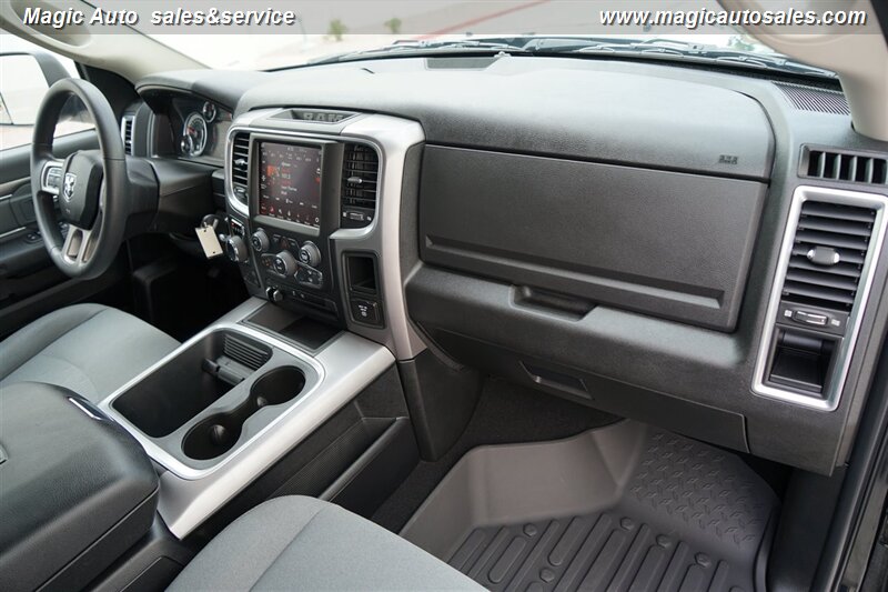 2023 Ram 1500 Classic SLT photo 17