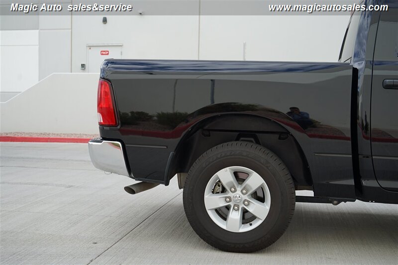 2023 Ram 1500 Classic SLT photo 8