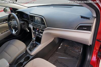 2020 Hyundai ELANTRA SEL   - Photo 17 - Phoenix, AZ 85034
