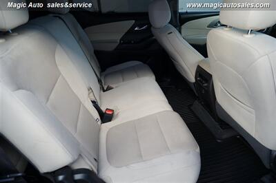 2023 Chevrolet Traverse LS - Photo 19 - Phoenix, AZ 85034