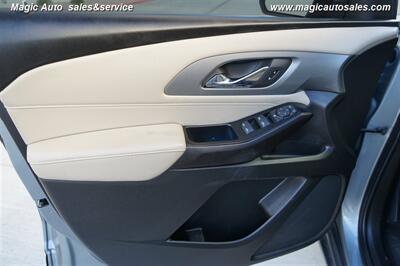 2023 Chevrolet Traverse LS - Photo 13 - Phoenix, AZ 85034