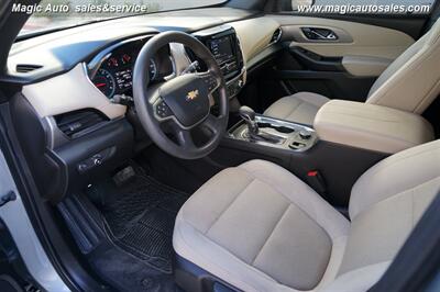 2023 Chevrolet Traverse LS - Photo 14 - Phoenix, AZ 85034