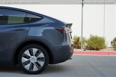 2023 Tesla Model Y Long Range   - Photo 12 - Phoenix, AZ 85034