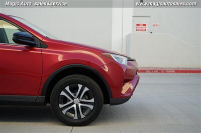 2017 Toyota RAV4 LE   - Photo 9 - Phoenix, AZ 85034