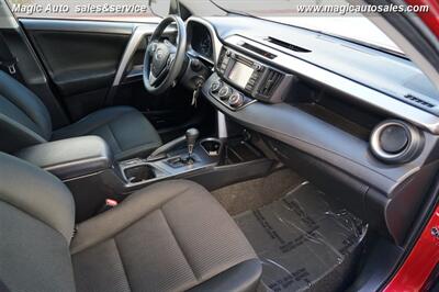 2017 Toyota RAV4 LE   - Photo 16 - Phoenix, AZ 85034