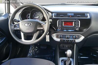 2016 Kia Rio LX   - Photo 22 - Phoenix, AZ 85034