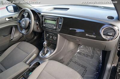 2013 Volkswagen Beetle-Classic 2.5L Entry PZEV   - Photo 17 - Phoenix, AZ 85034