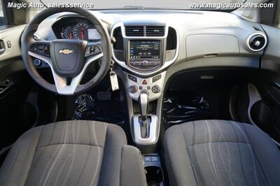 2019 Chevrolet Sonic LT Auto   - Photo 23 - Phoenix, AZ 85034