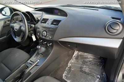 2012 Mazda Mazda3 i Touring   - Photo 17 - Phoenix, AZ 85034