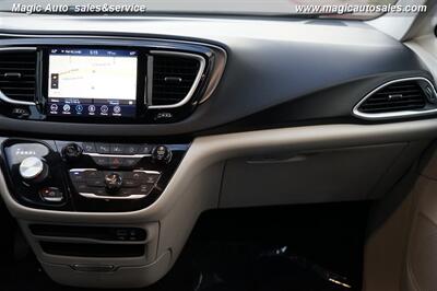 2020 Chrysler Pacifica Touring   - Photo 29 - Phoenix, AZ 85034