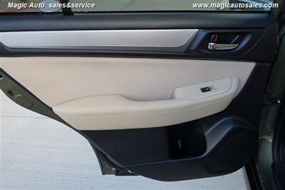 2017 Subaru Outback 2.5i Premium   - Photo 22 - Phoenix, AZ 85034