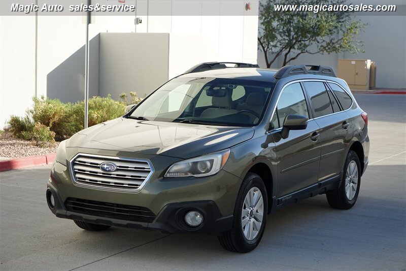 2017 Subaru Outback Premium's photo