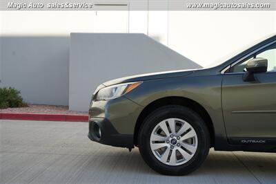 2017 Subaru Outback 2.5i Premium   - Photo 11 - Phoenix, AZ 85034
