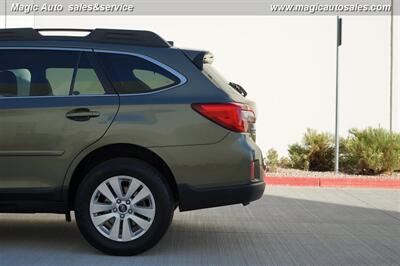 2017 Subaru Outback 2.5i Premium   - Photo 12 - Phoenix, AZ 85034